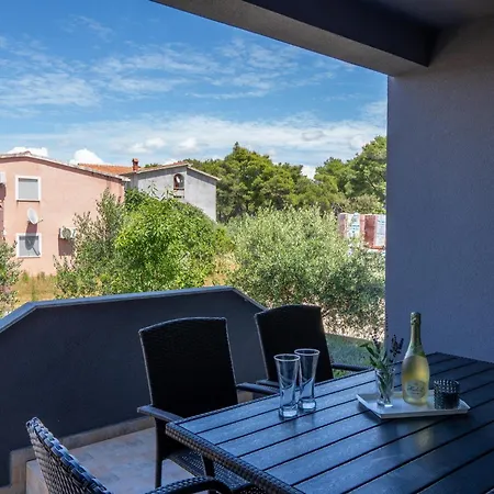Apartamento Horjan Vir